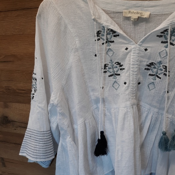 Rebellion Top - Picture 5 of 7